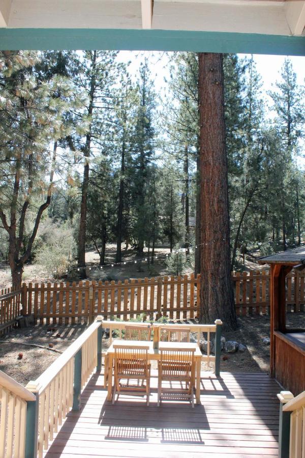 The Old Bear Bnb Pine Mountain Club エクステリア 写真